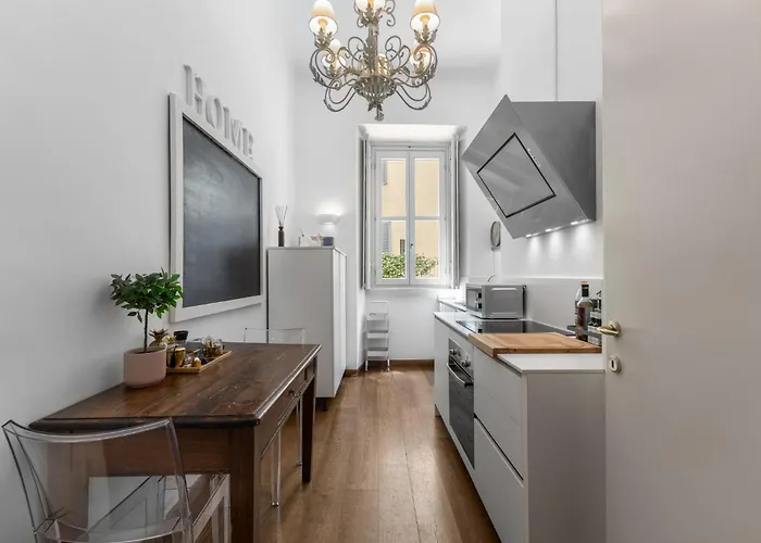 Boccaccio - 4 Posti - Metro Apartment