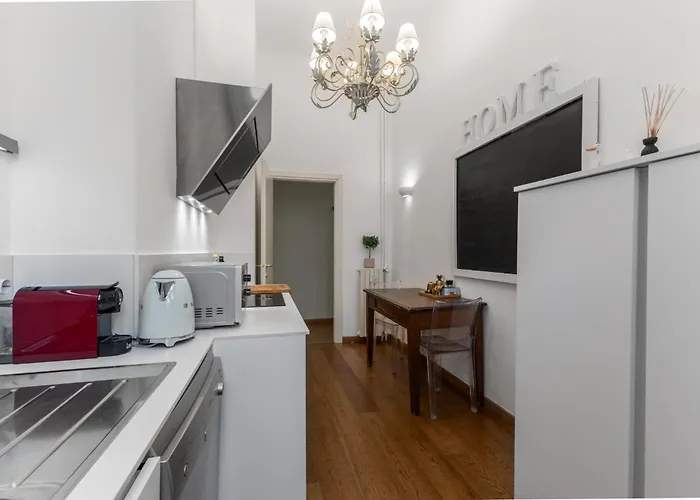 Apartment Boccaccio - 4 Posti - Metro Milan
