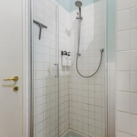 Apartman Boccaccio - 4 Posti - Metro *